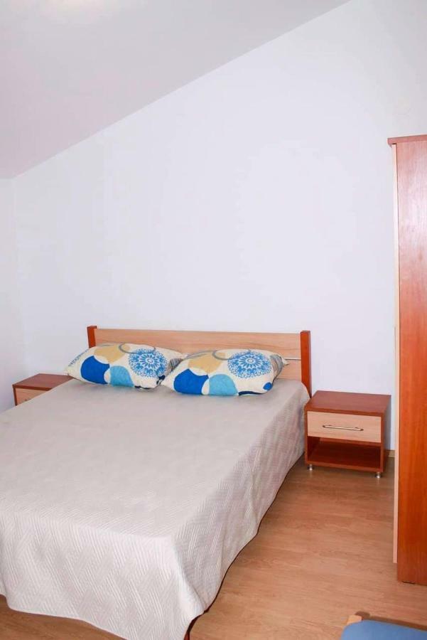 Apartmani Jaman Vrsi Exterior photo