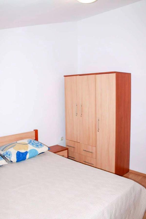 Apartmani Jaman Vrsi Exterior photo